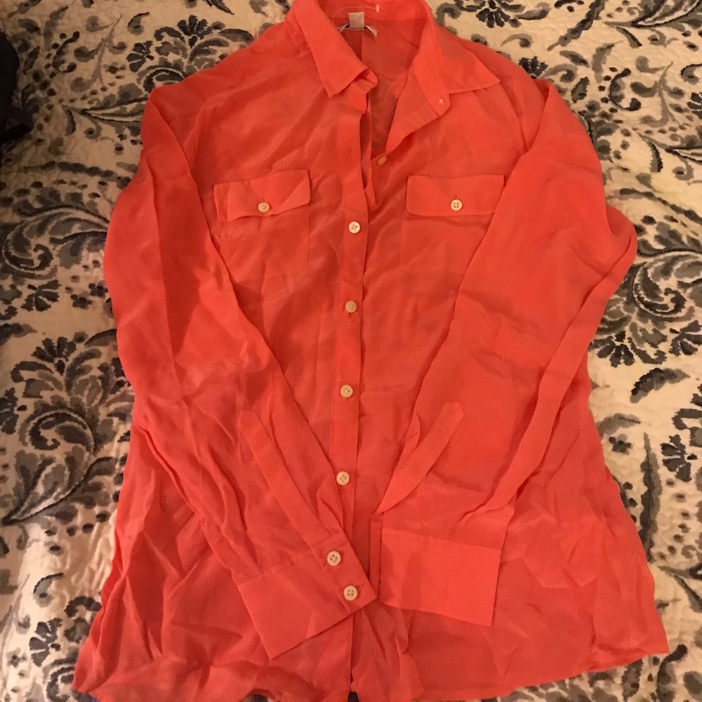 Banana republic silk long sleeve button down