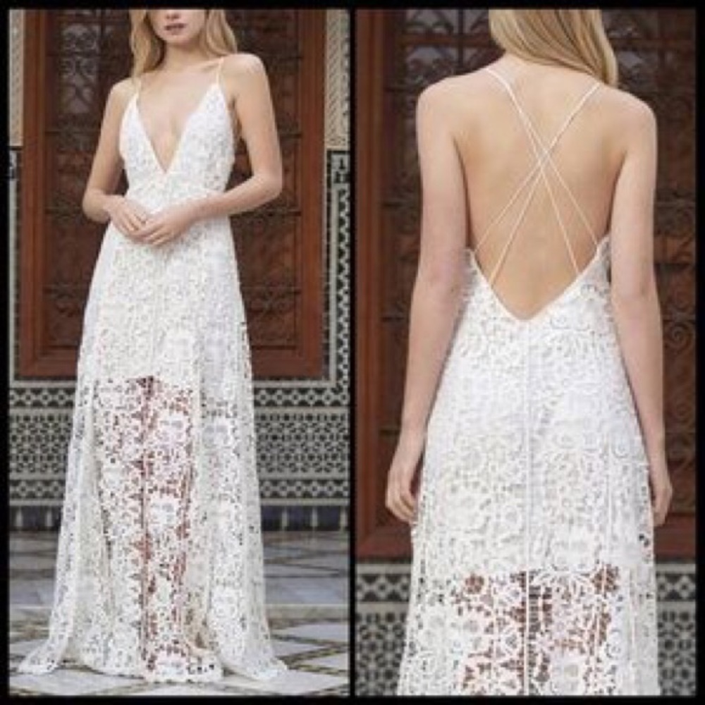 Lace maxi wedding TJD dress. Spaghetti straps ❤️