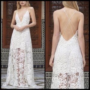 Lace maxi wedding TJD dress. Spaghetti straps ❤️
