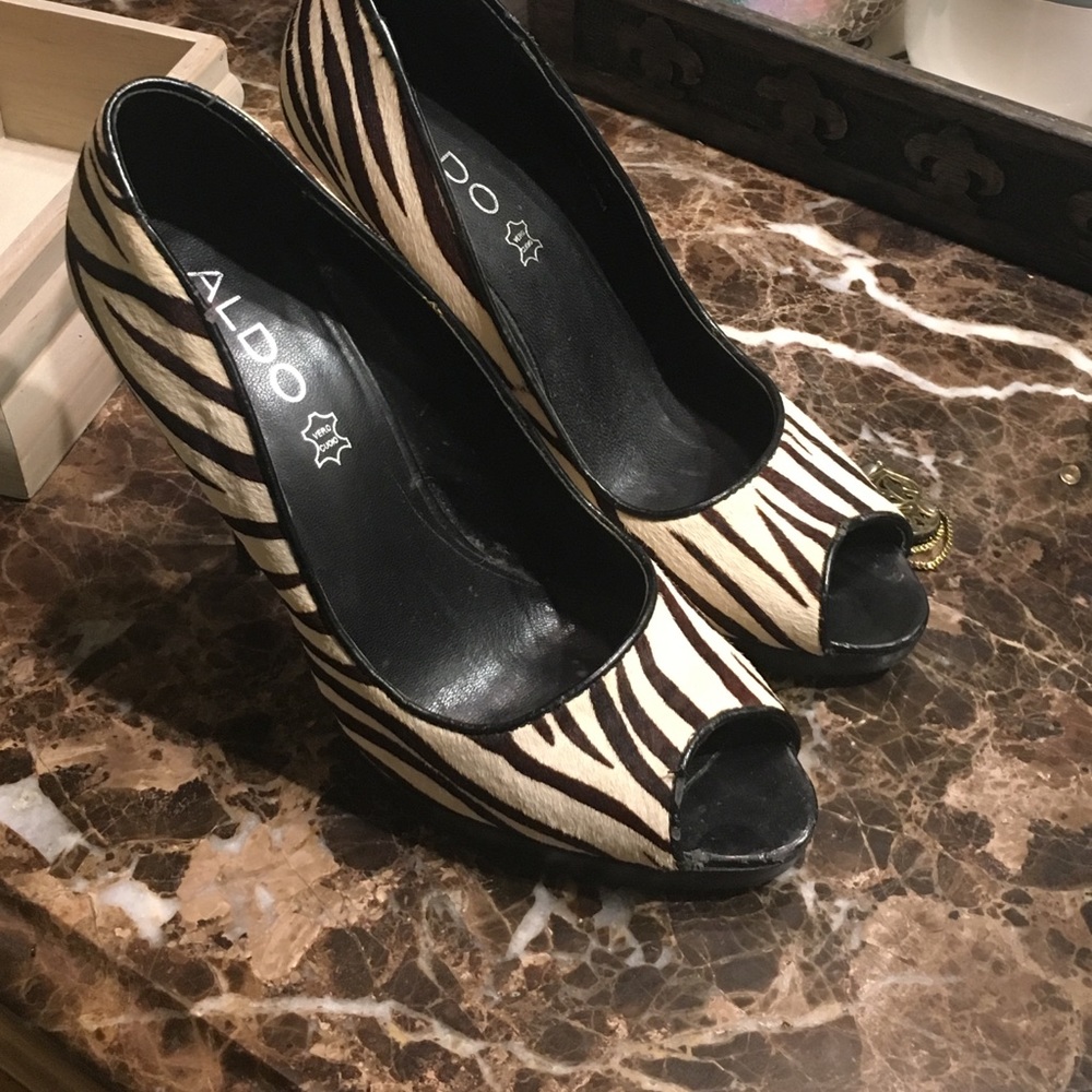 Also zebra heels