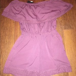 I'm selling a romper.