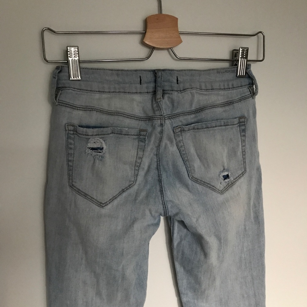 [$13] 🖤 Bullhead Ripped Skinny Jeans