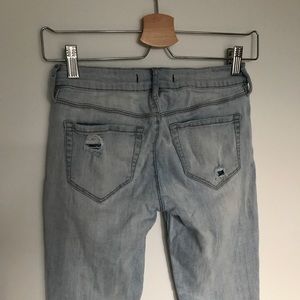 [$13] 🖤 Bullhead Ripped Skinny Jeans