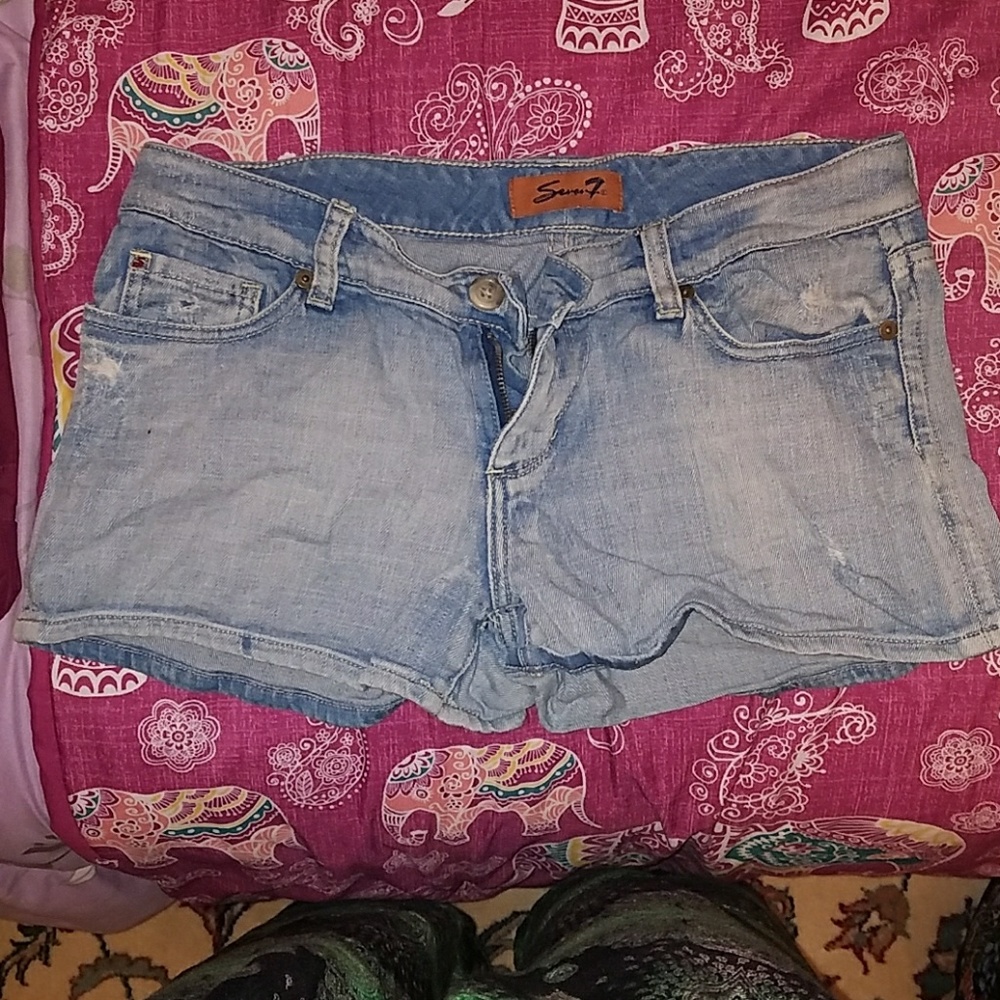 seven7 shorts