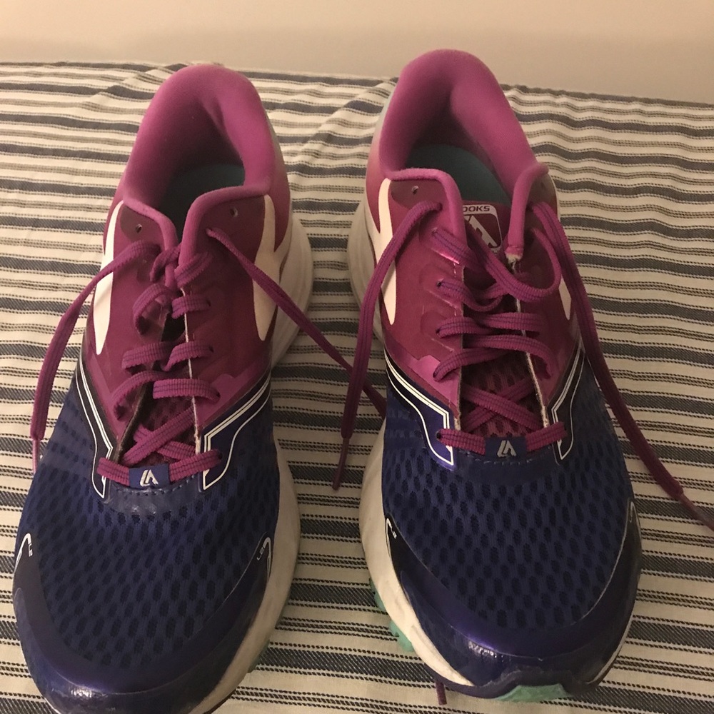 Brooks women's running shoes