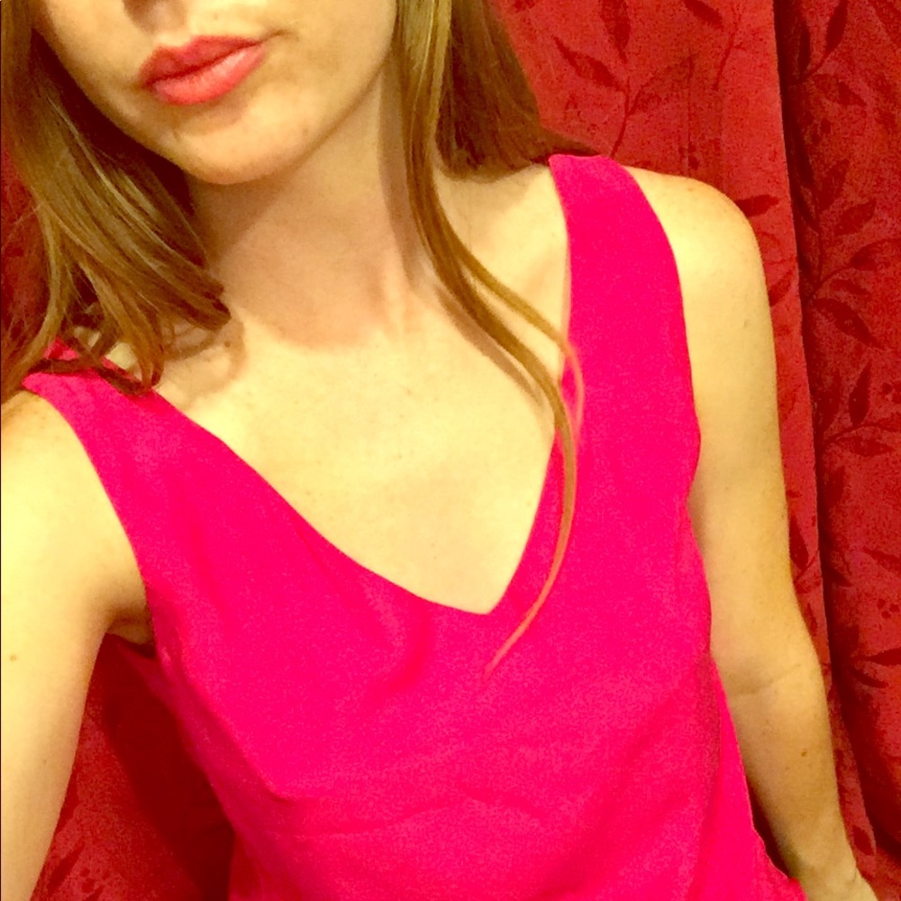 Fuchsia pink top