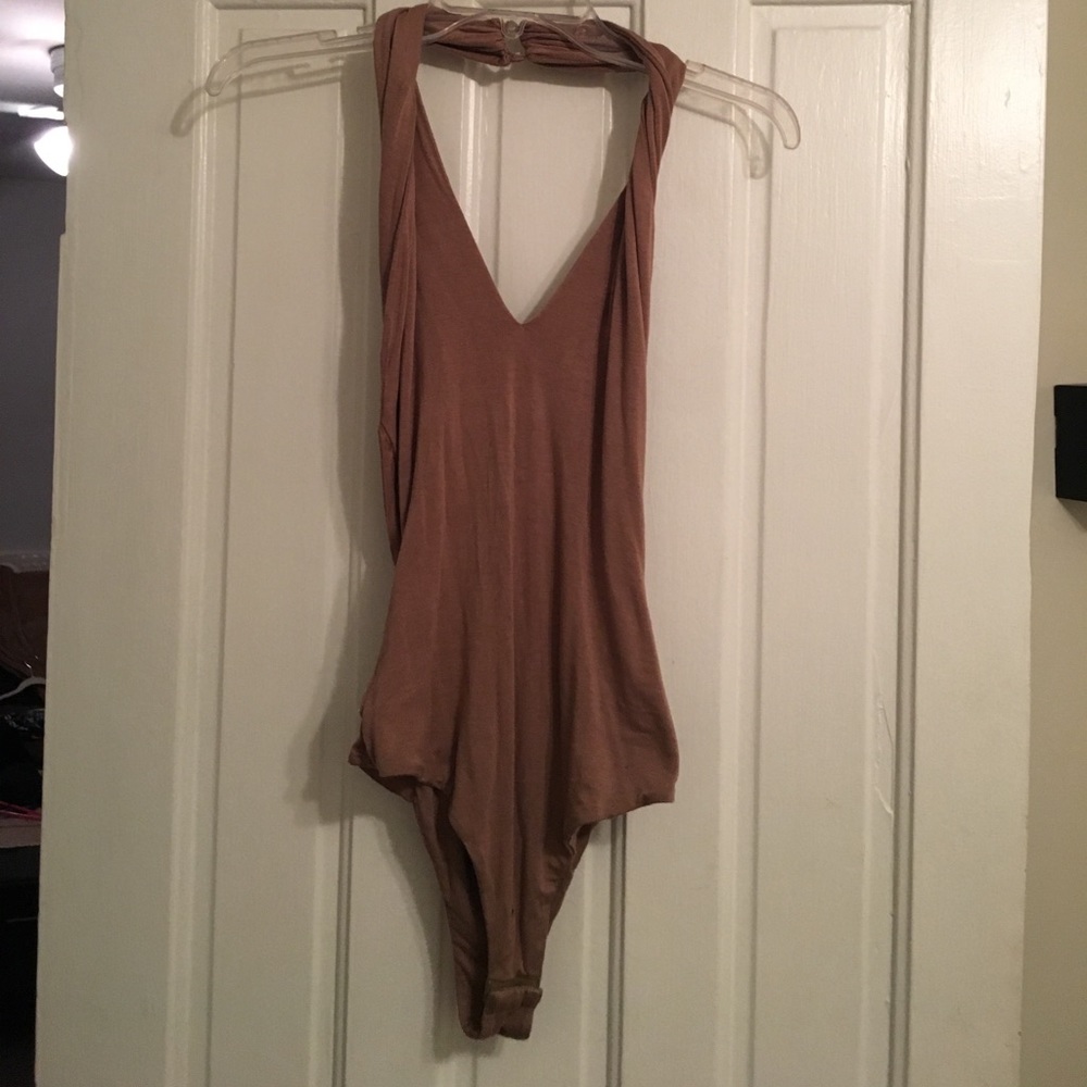 Nude Tobi bodysuit