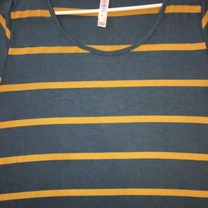 NWT Classic T size XL LuLaRoe