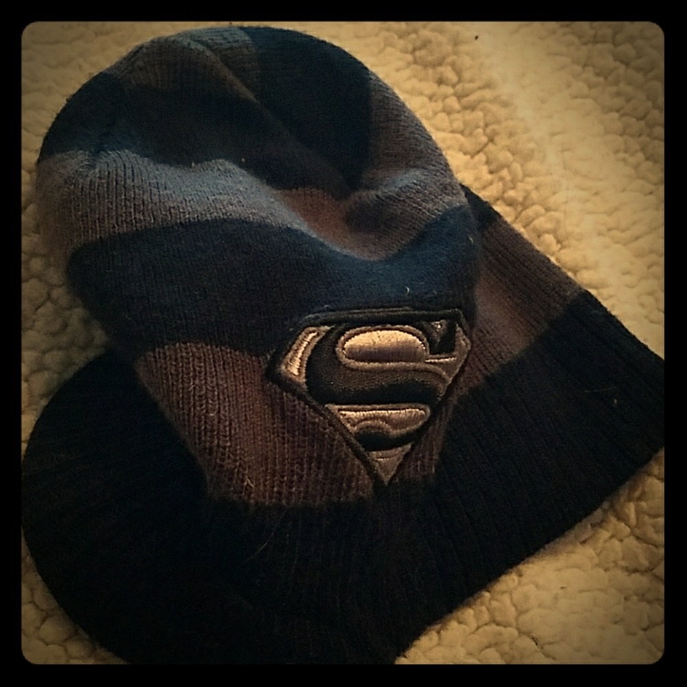 Wool superman beanie
