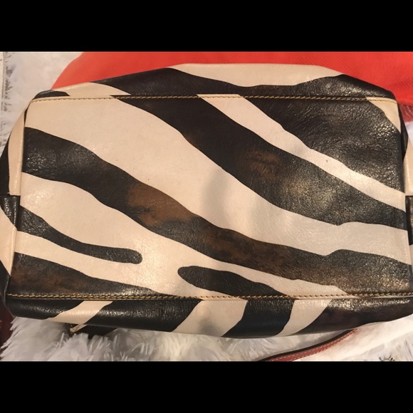 Authentic Dooney and Bourke - Picture 3 of 3