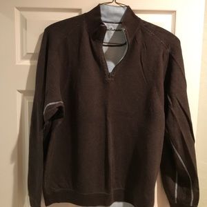 Pull over sweater 1/4 zip