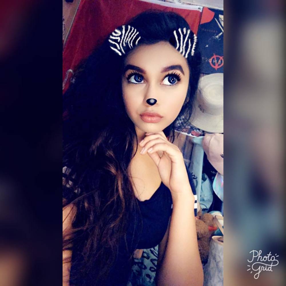 Meet your Posher, Brecia