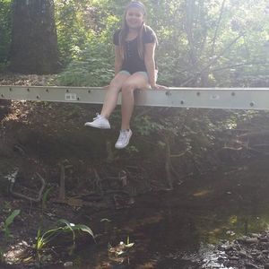 Meet your Posher, Laci