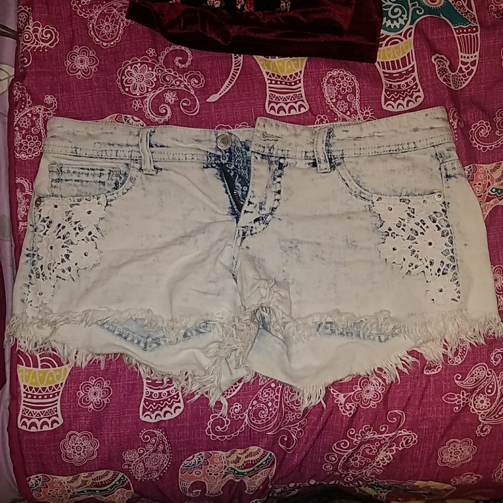 cute faded jean shorts