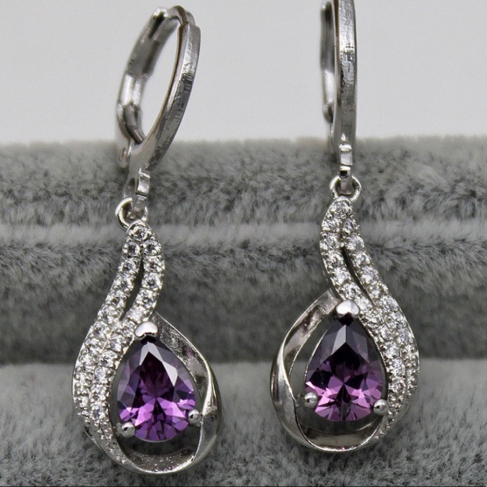 Amethyst Sterling Silver Earrings 🌺NWT🌺