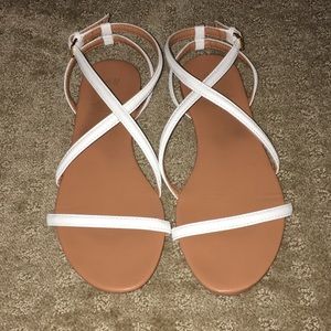 White sandals-EXCELLENT CONDITION only worn once!