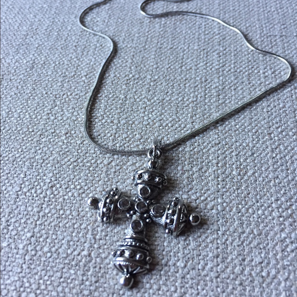RETIRED Premier Designs Crossroads Necklace