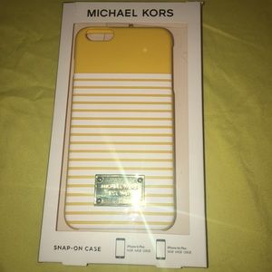 Michael Kors iPhone 6+ Snap On Case