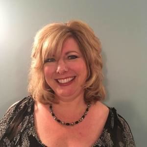 Meet your Posher, Denise