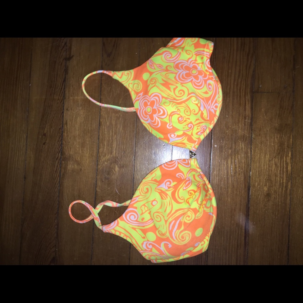 Cute floral bikini