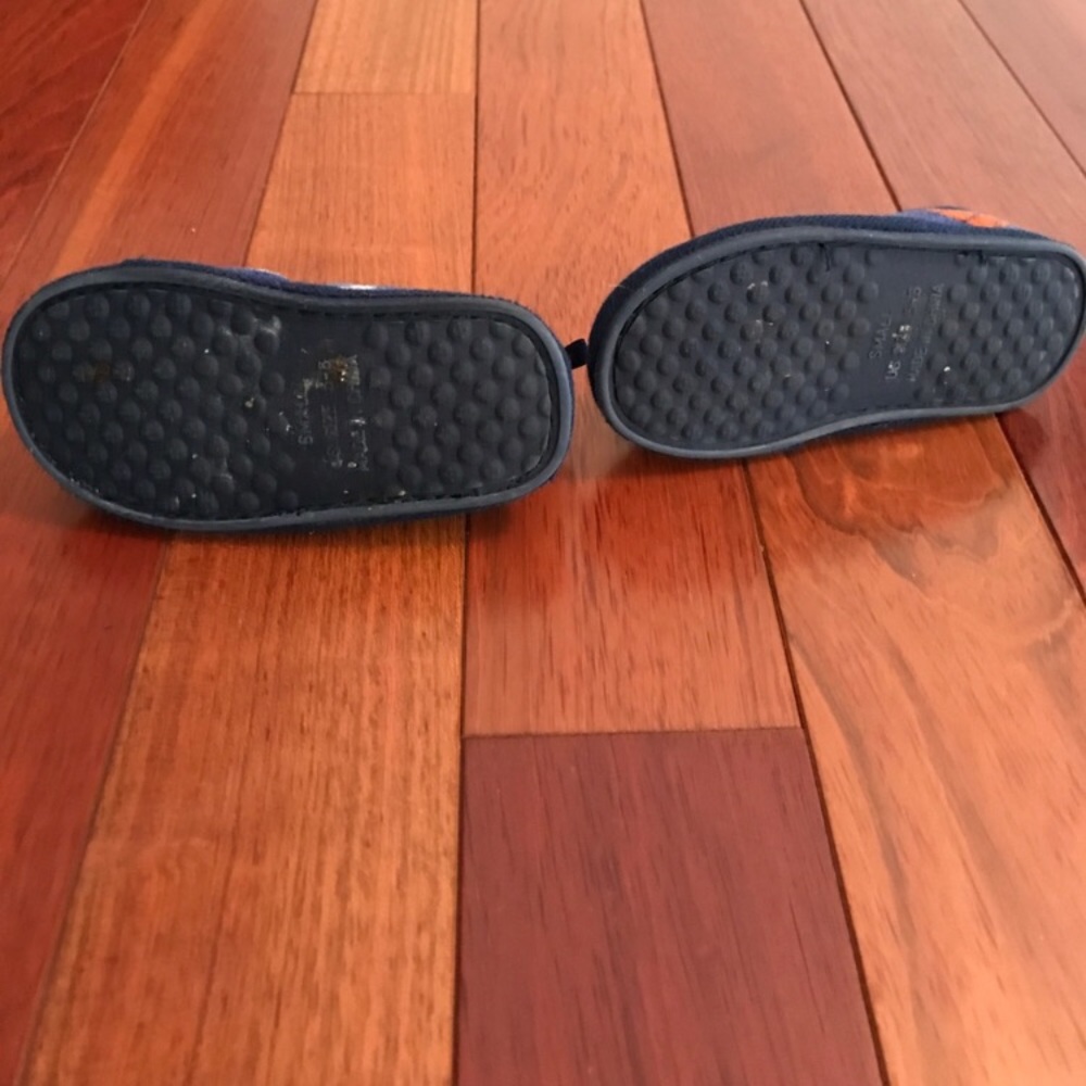 Size 5 Toddler Shoes - Picture 5 of 5