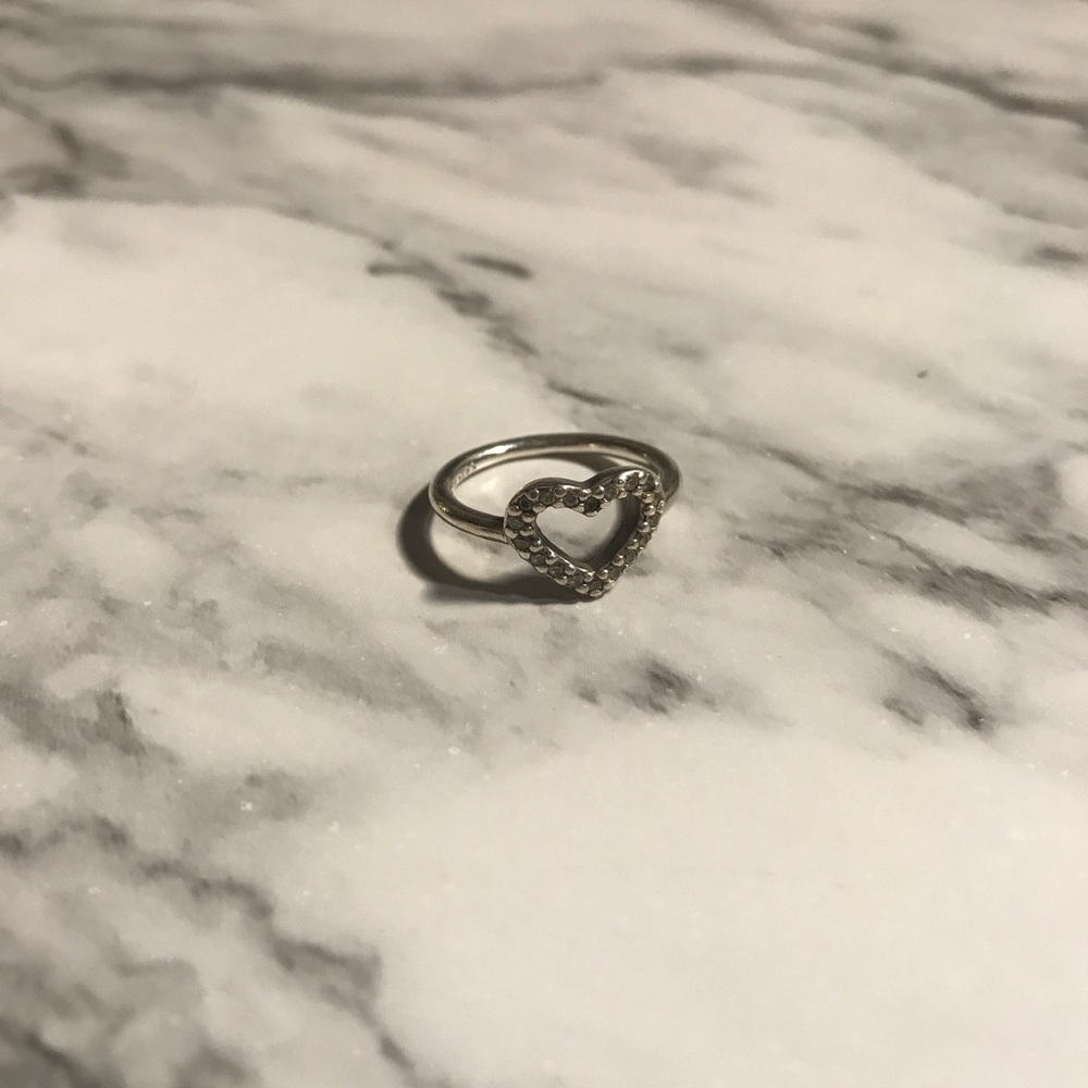 Pandora heart ring
