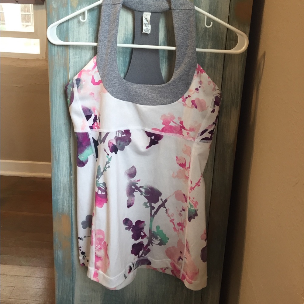 Lululemon- Floral Crew Tank