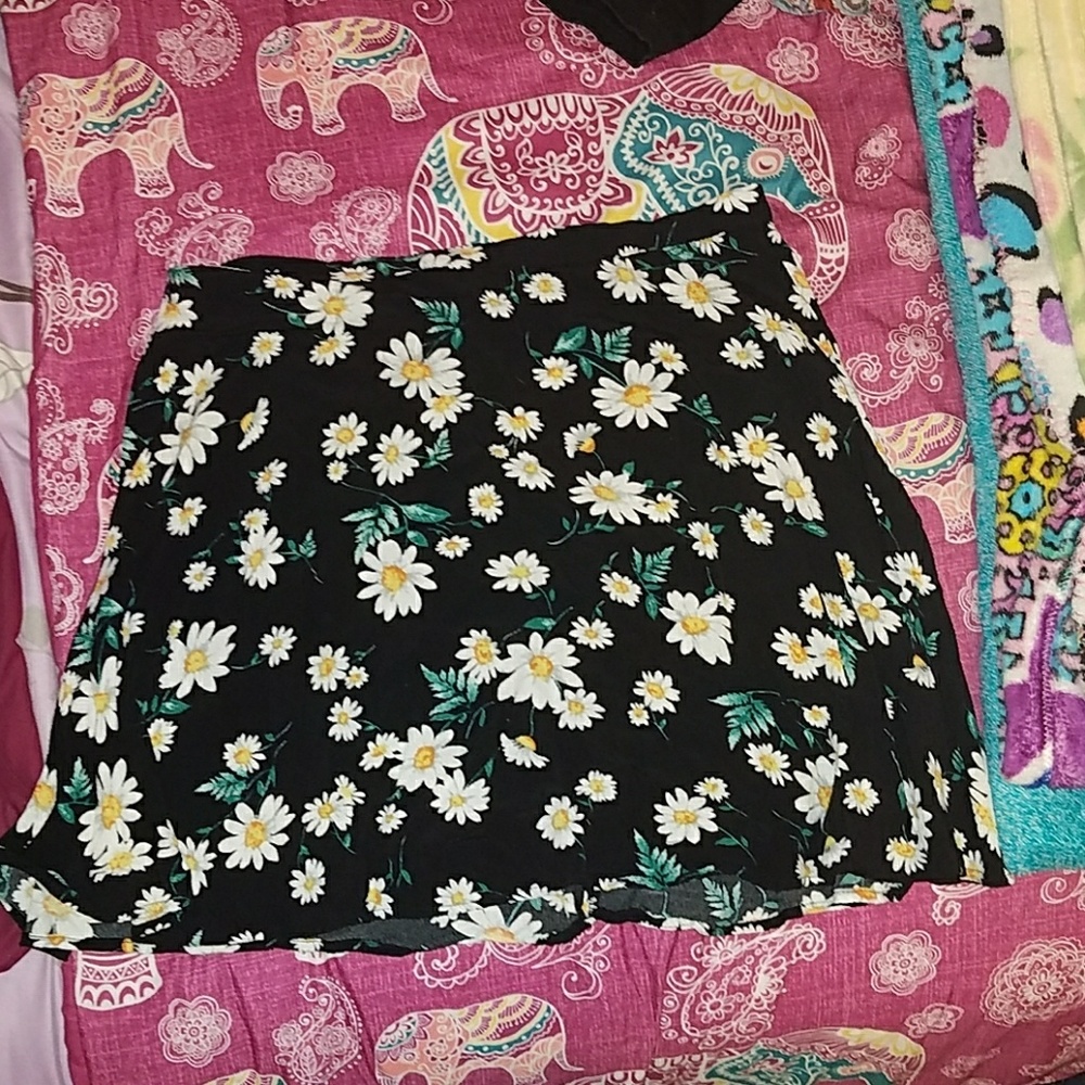 forever 21 flower skirt