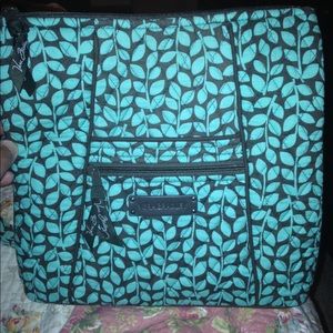 Vera Bradley flower shower vines hipster bag