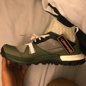 Adidas Ultra Boost Supernova Riot