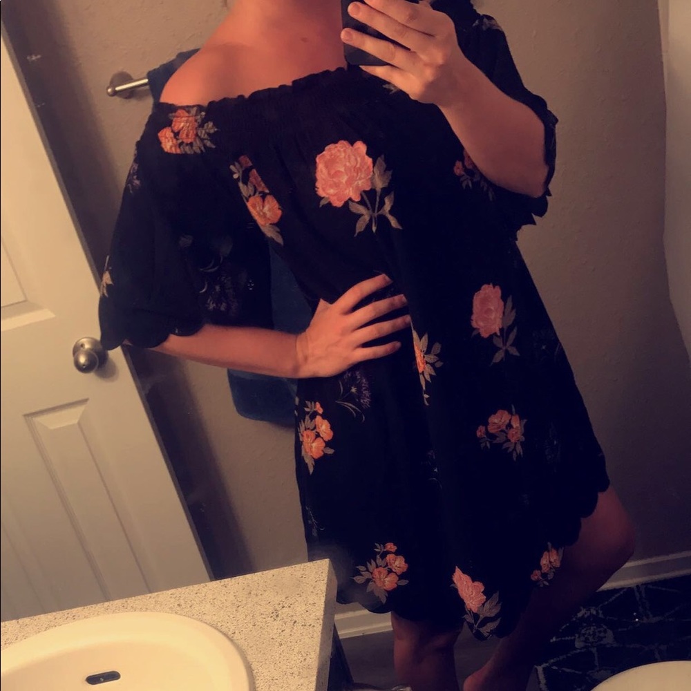 last Chance! Off The Shoulder Floral Dress - Picture 5 of 5