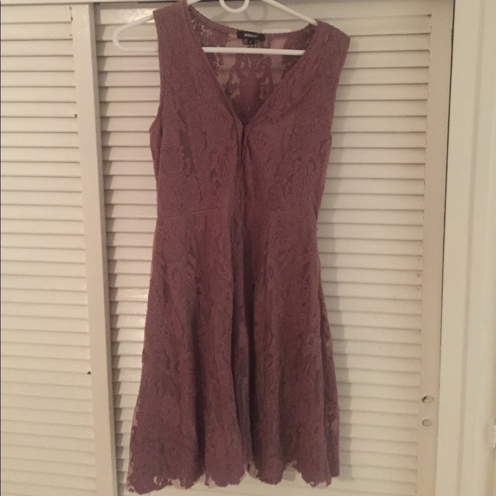 I am selling a dress