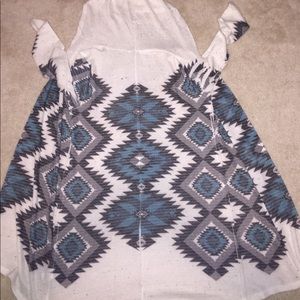 Evereve cardigan with hood