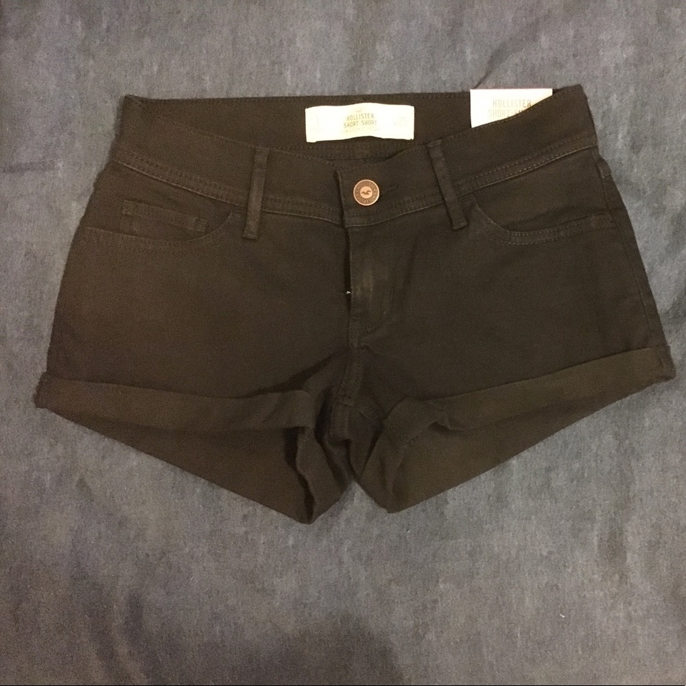 NWT Hollister short