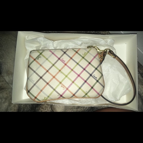 Fall Coach Wristlet - Picture 2 of 6