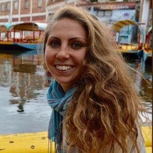 Meet your Posher, Casey