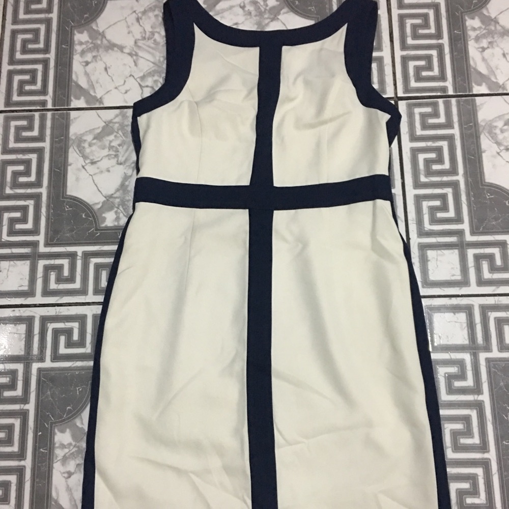 Classy white and navy blue dress