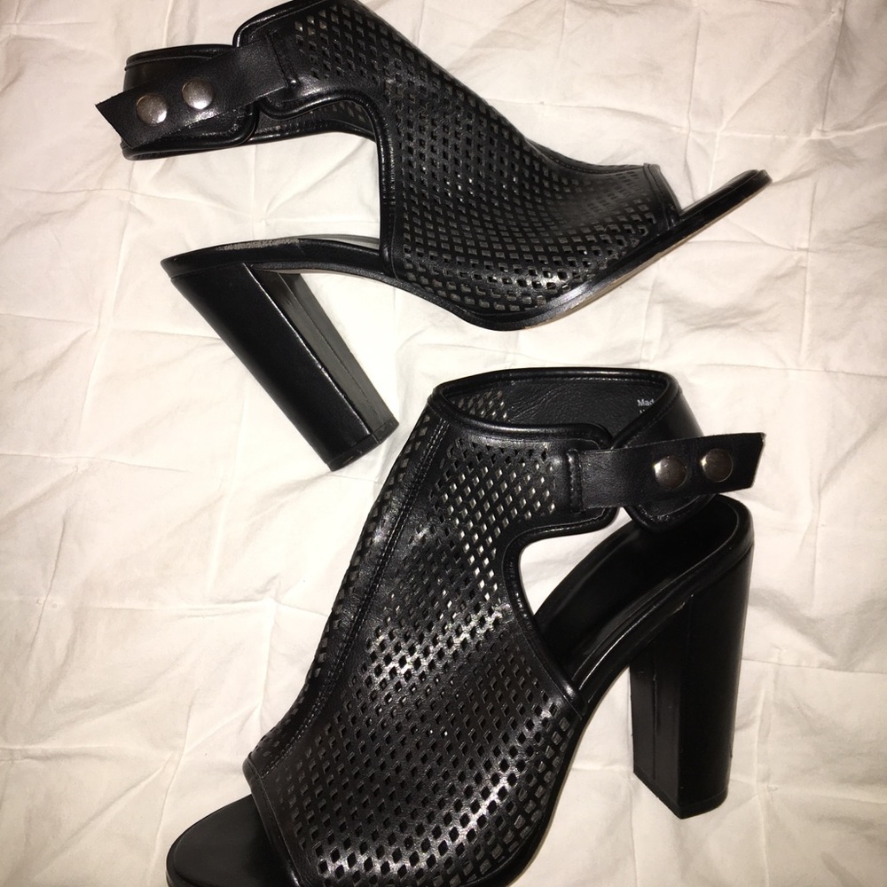 Black  ALDO heels