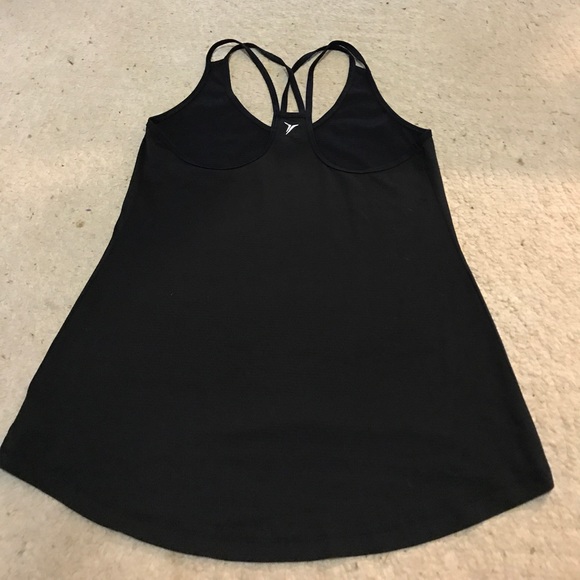 Workout top - Picture 3 of 3