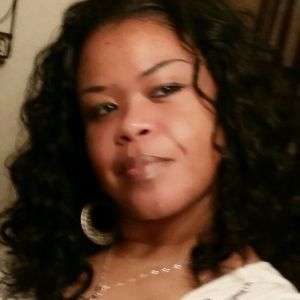 Meet your Posher, Angelia