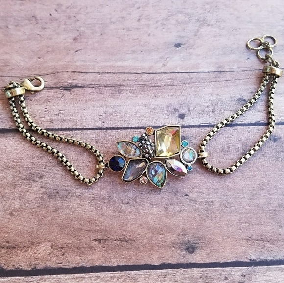 ⬇$16 Vintage Style Dragonfly Jeweled Bracelet - Picture 3 of 4