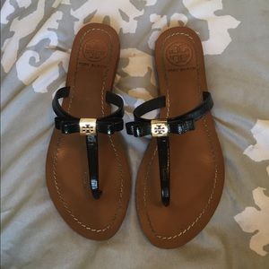 Tory burch sandals.