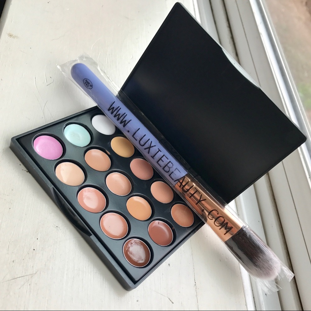 New Foundation brush + Concealer palette 🔥