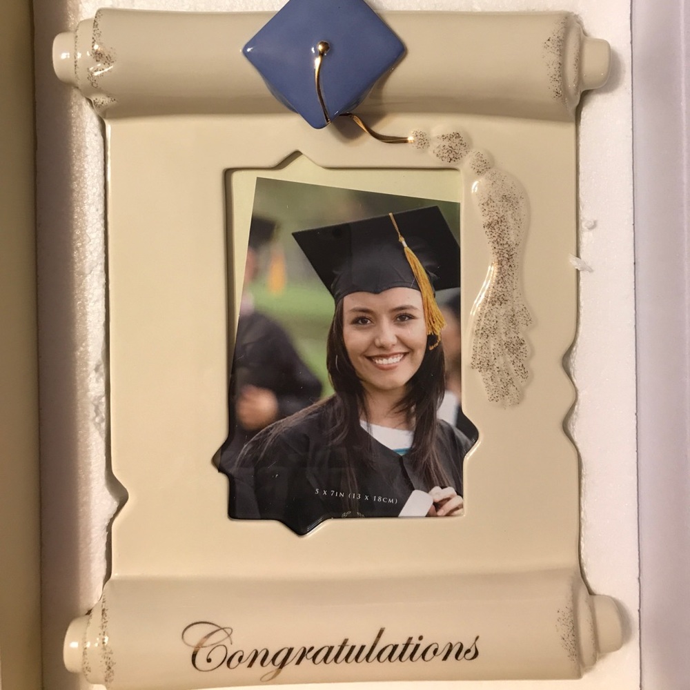 Lenox graduation frame