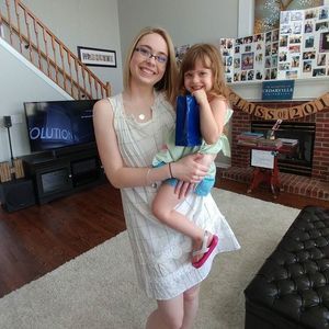 Meet your Posher, Ellie