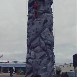 Meet your Posher, Kenzie