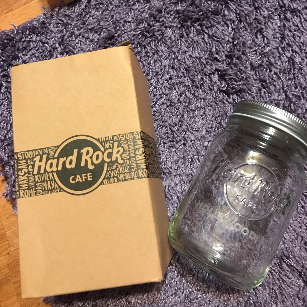 Hard rock mason jar