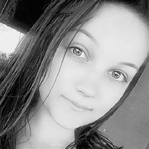 Meet your Posher, Jade