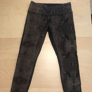 Lululemon leggings