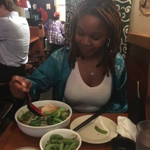 Meet your Posher, Mandi